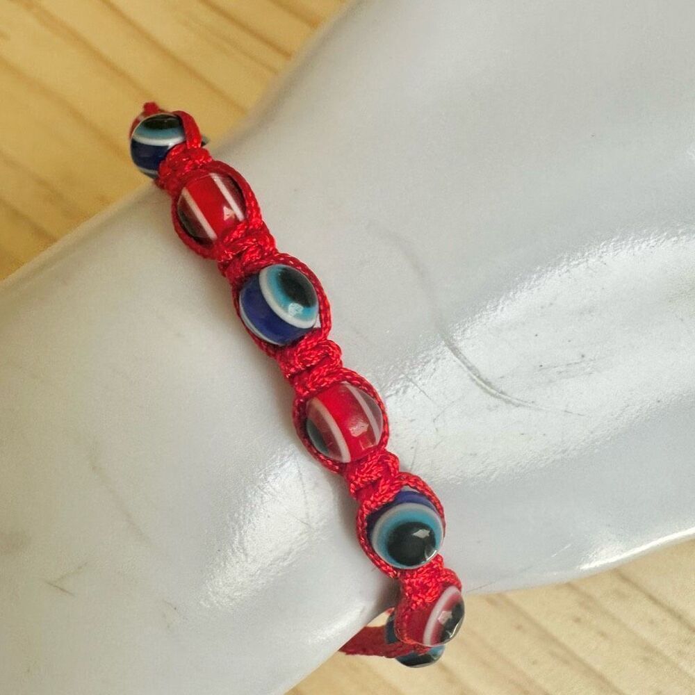 Red Evil Eye Macramé Bracelet